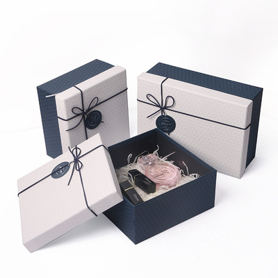 Perfumy Kosmetyki Opakowania na prezenty Pudełko z pokrywką i podstawą ze wstążką Bowknot Raffia